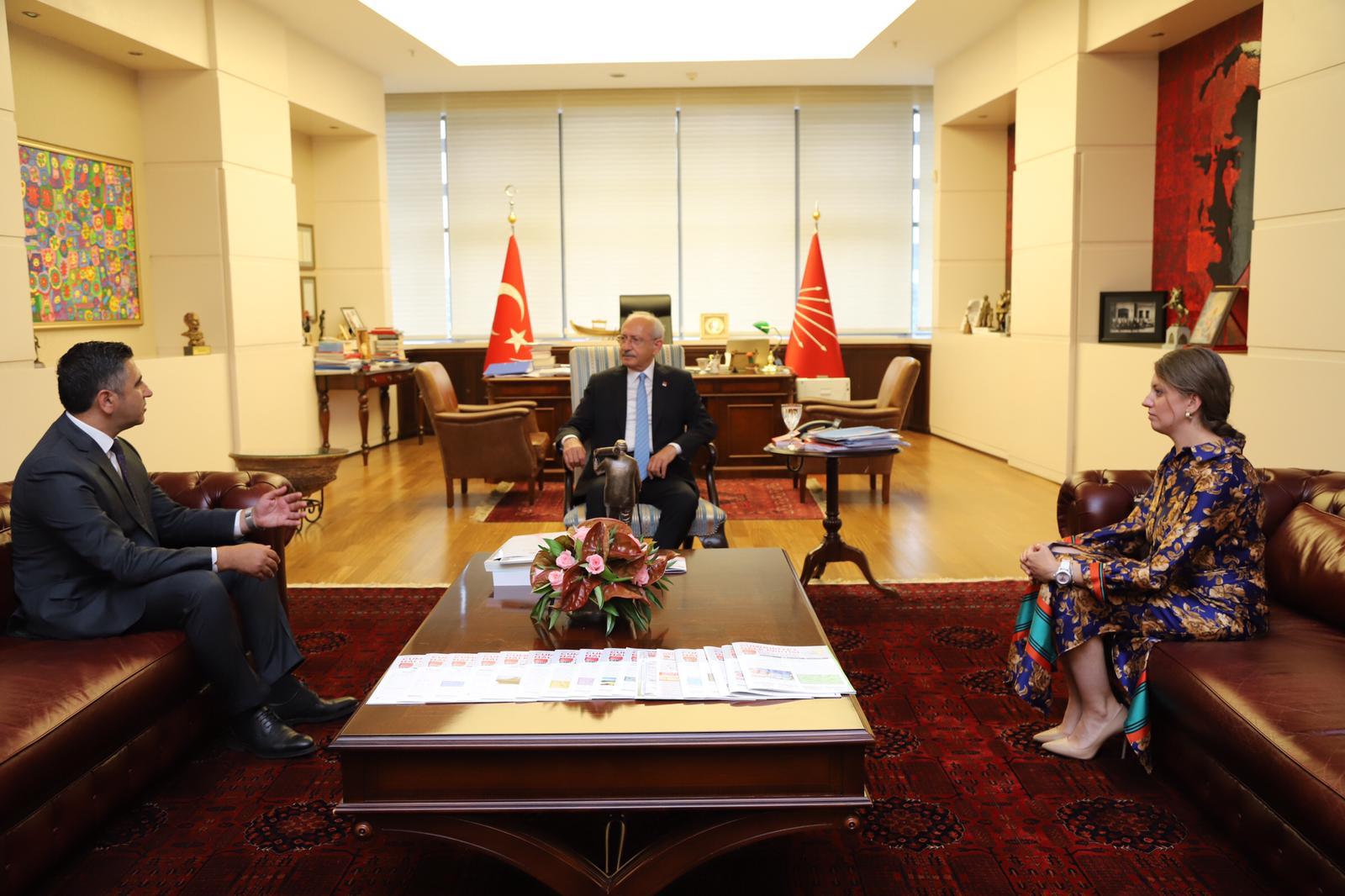 Başkan Kayalar Kılıçdaroğlu’nu Ziyaret Etti