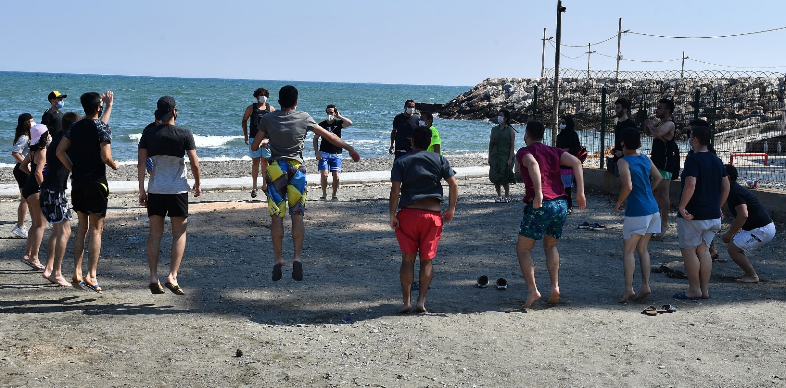 Güvenli plajlar için Büyükşehir’den cankurtaran eğitimi