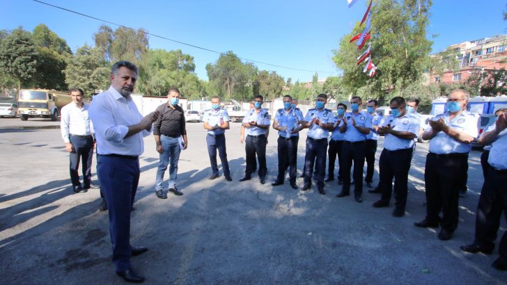 Başkan Sandal, çalışanlarla bayramlaştı