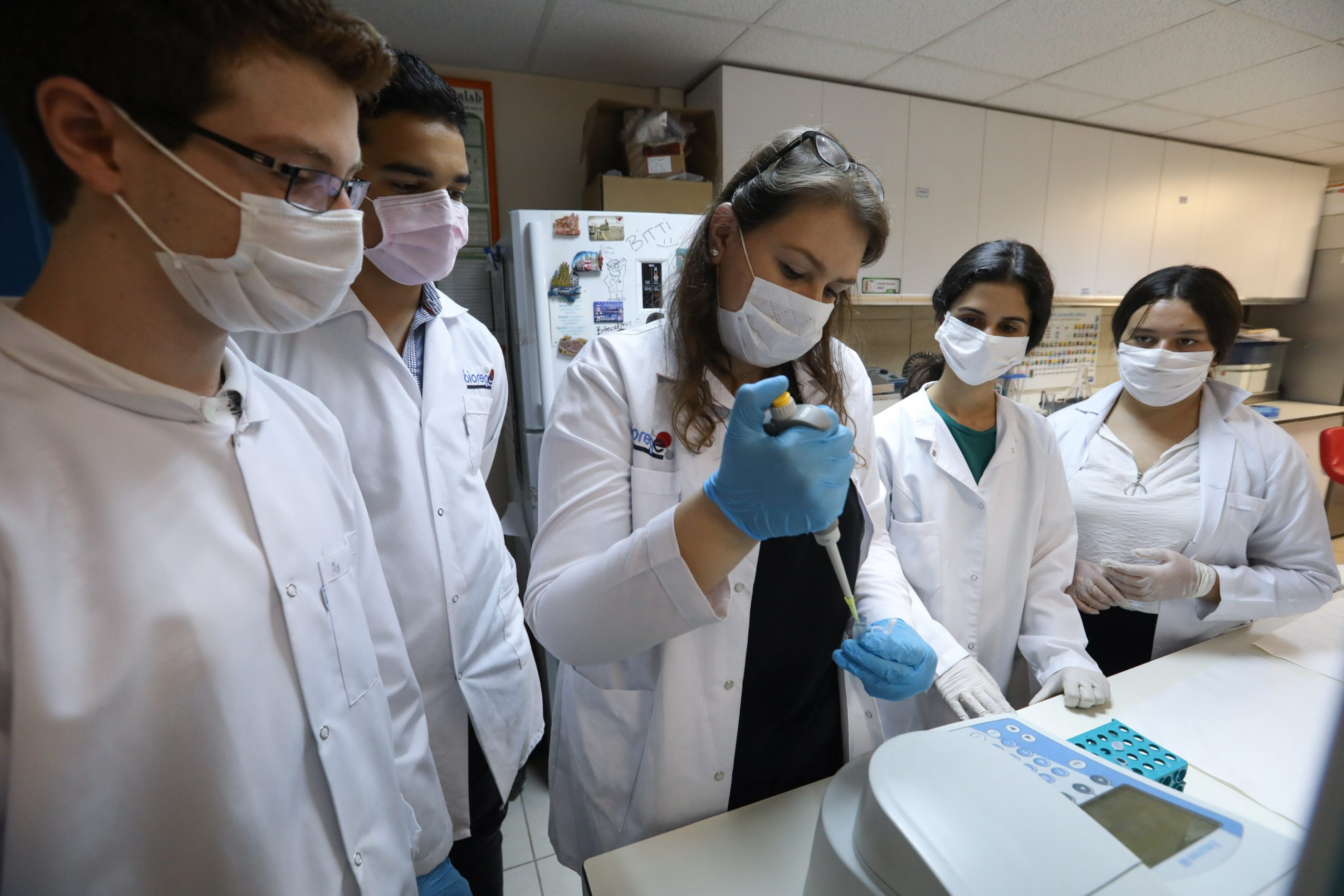 Buca’nın gençleri Türkiye’yi bilimle zirveye taşıdı