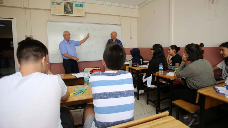 KARBEM’den YKS öğrencilerine danışmanlık desteği