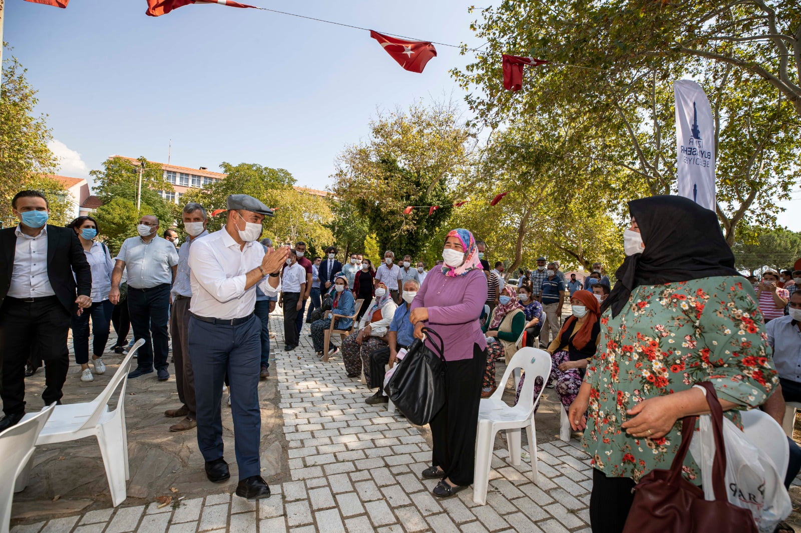 Başkan Soyer Kiraz’dan İzmirlilere seslendi:“Rehberim İzmir halkıdır”