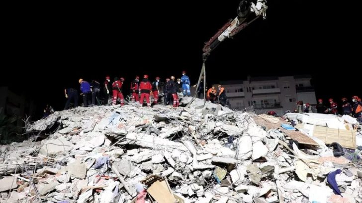 Deprem Bölgesinde Son Bilgiler; Ölü ve yaralı sayısı yükseldi
