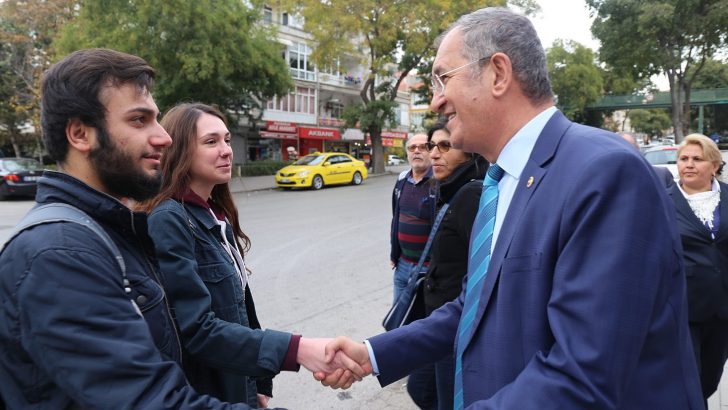 Sertel: Çalış, kazan, oku, mezun ol, işsiz kal!