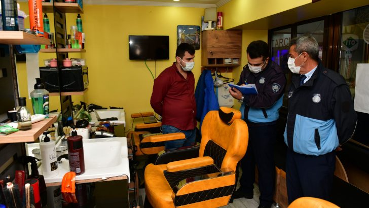 Çiğli’de Berber ve Kuaförlere Koronavirüs Denetimi
