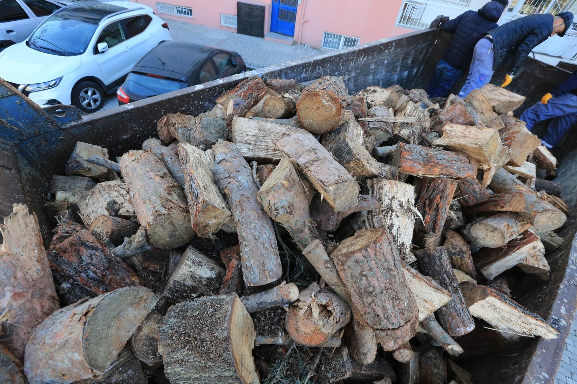 EFES SELÇUK SOSYAL YARDIMLAŞMA VE TOPLUMSAL DAYANIŞMA İLE DAHA GÜÇLÜ