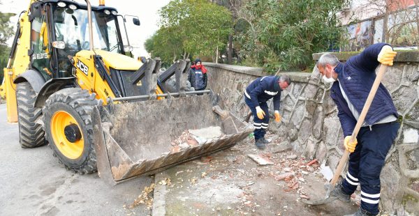 Başkan Utku Gümrükçü’nün Moloz İsyanı