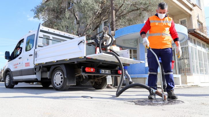 Menderes’te Haşere ile Mücadele