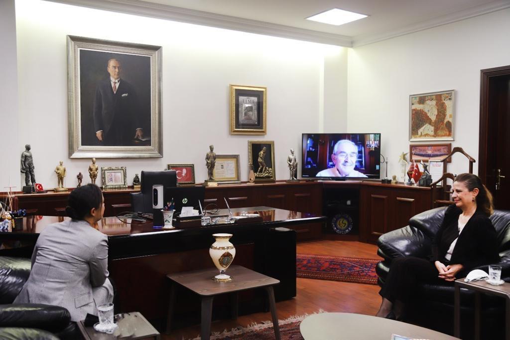 Meral Akşener Efes Selçuk Belediye Başkanı Filiz Ceritoğlu Sengel, bir dizi görüşmede bulunmak üzere Ankara’ya kapsamlı bir ziyarette bulundu.