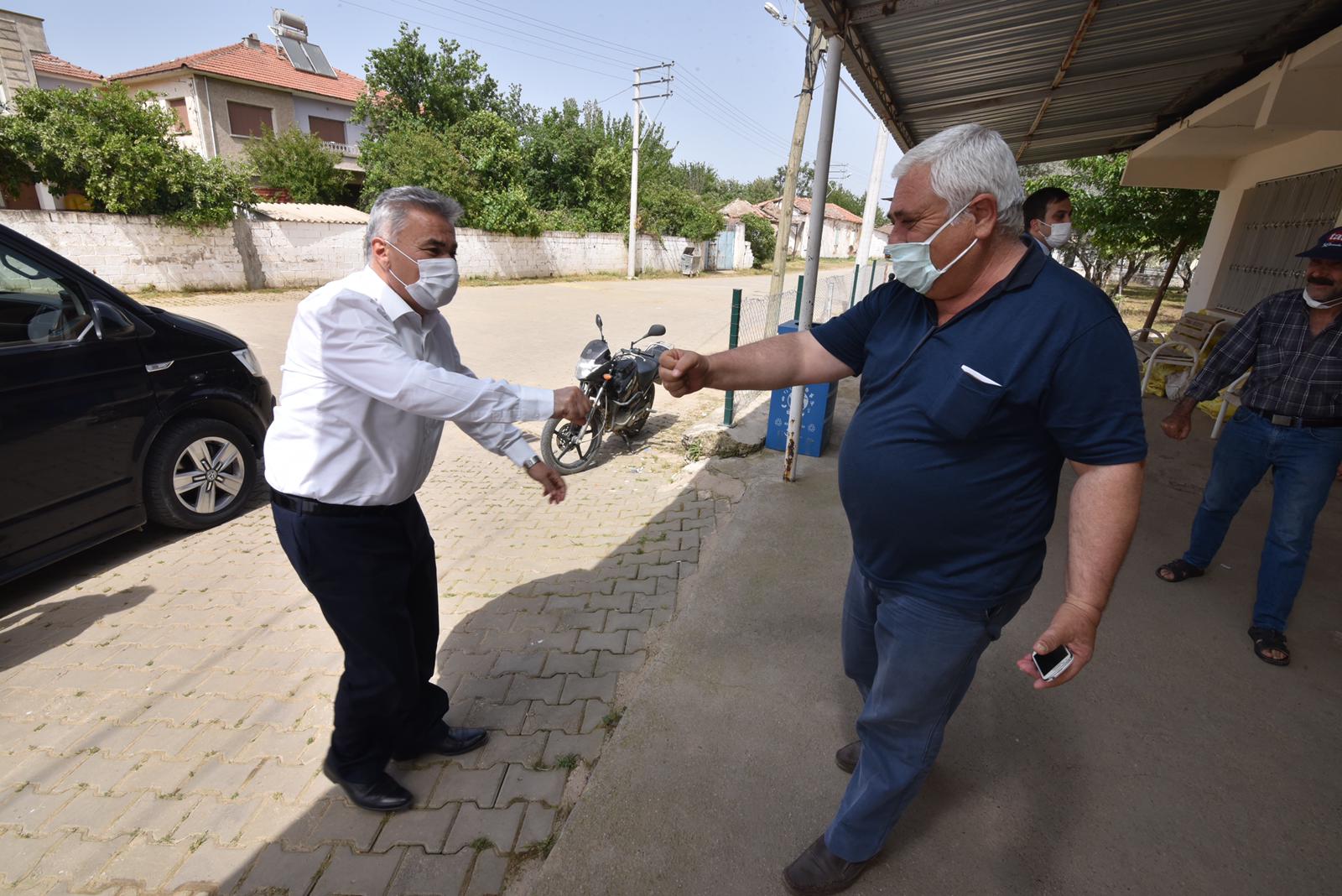 Torbalı'da Başkan Tekin sorunların tespiti için mahalle ziyaretlerine başladı