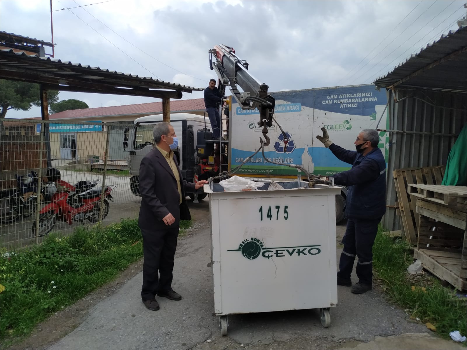 Bergama’da 5 ayda 22 ton cam atık toplandı