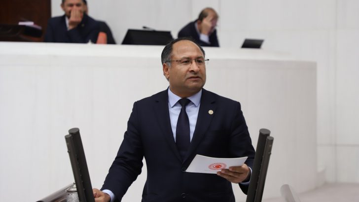 CHP’Lİ ÖZCAN PURÇU ARTAN İNTİHAR VAKALARINA İSYAN ETTİ