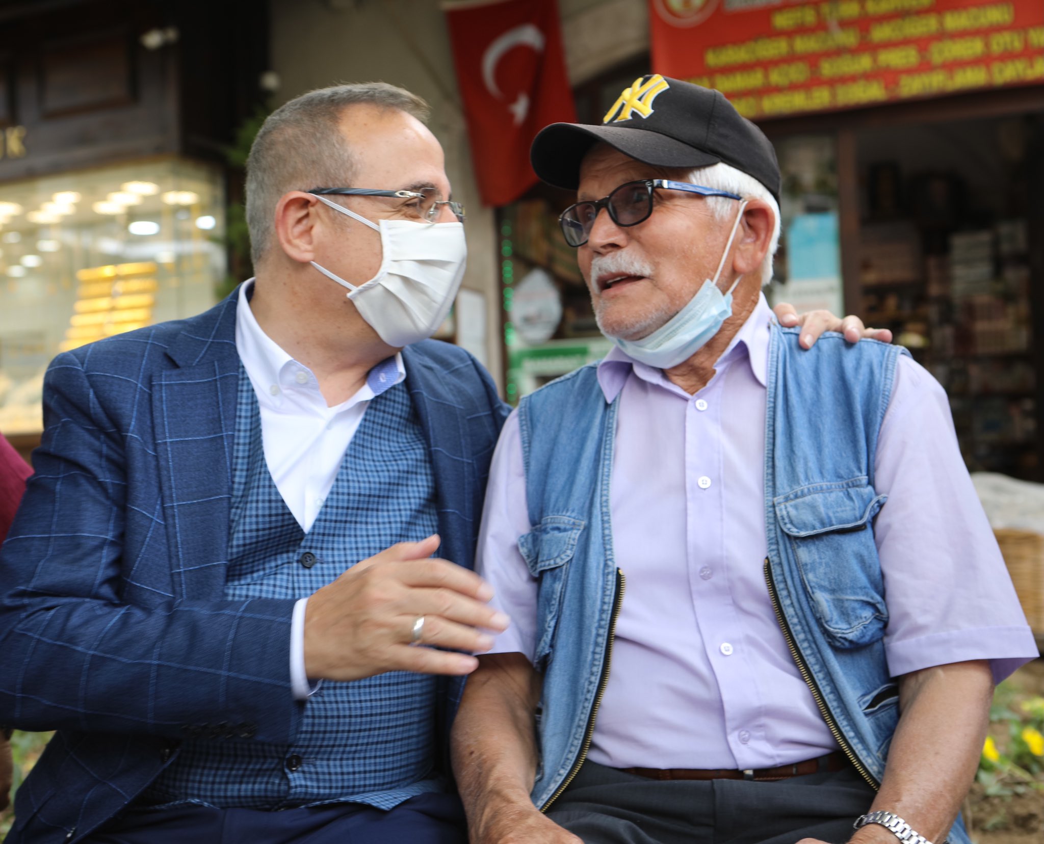 AK Parti İzmir İl Başkanı Kerem Ali Sürekli;  “Söz verir, tutarız… Başlar, bitiririz…”