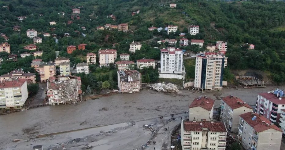 Kastamonu, Sinop ve Bartın'daki selde can kaybı 70'e yükseldi