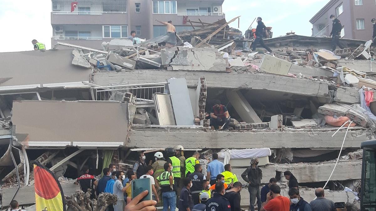 Bakan Kurum, İzmir depreminin ardından yapılanları Sertel’e açıkladı