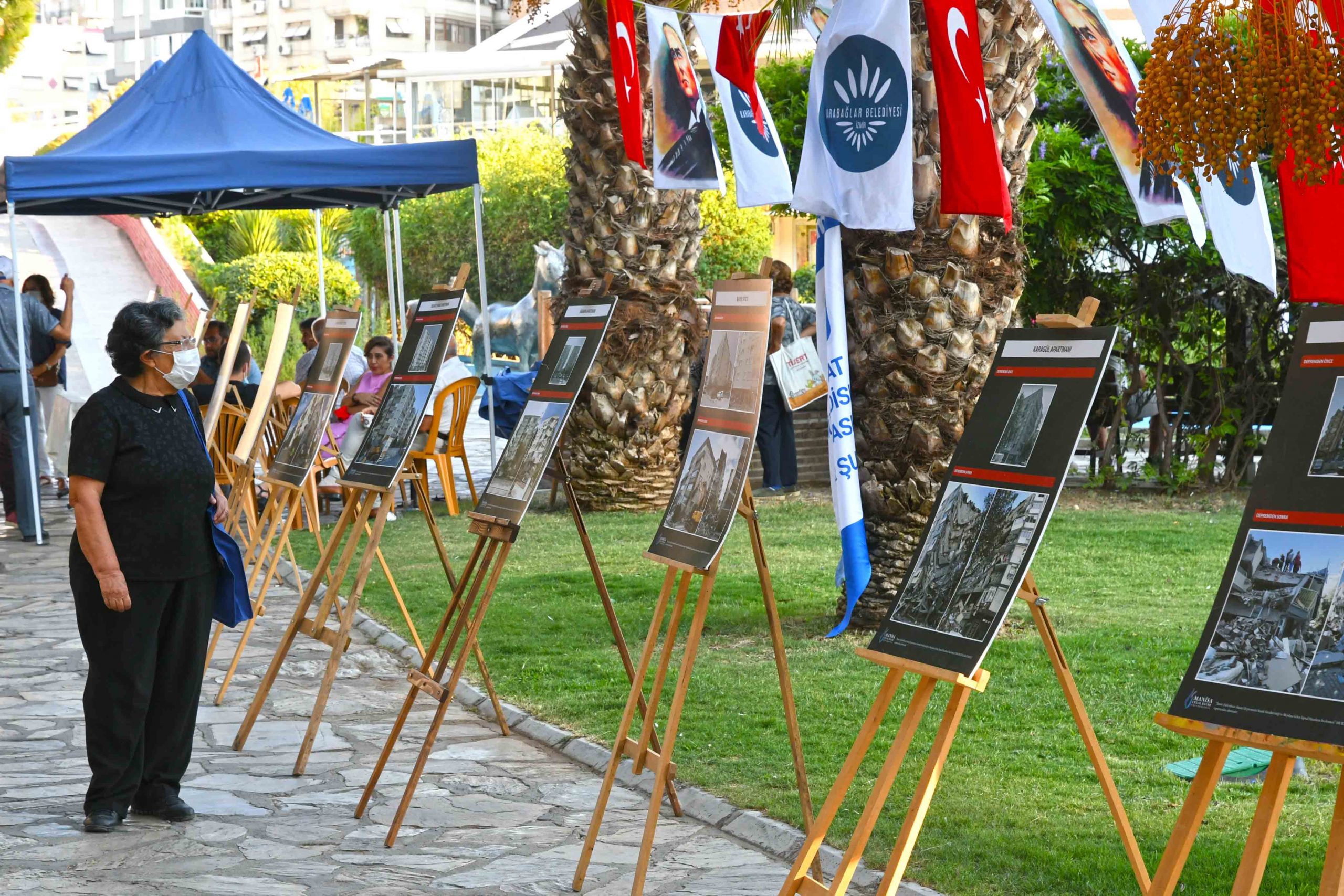 17 Ağustos Marmara Depremi’nde yaşamını yitirenler Karabağlar’da anıldı