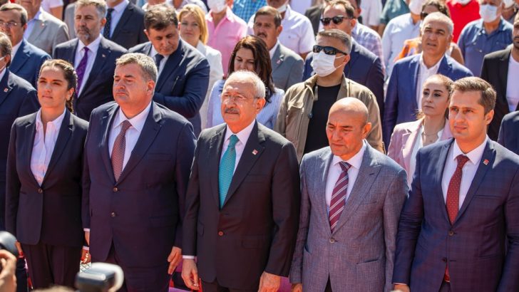 Kılıçdaroğlu’nun katılımıyla Cumhuriyet Meydanı’na görkemli açılış!