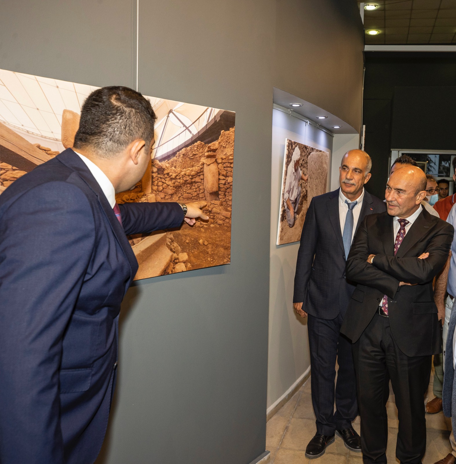 Başkan Soyer Göbeklitepe Fotoğraf Sergisi’nin açılışına katıldı