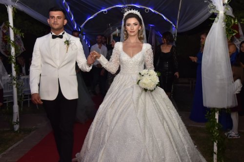 Torbalı'da CHP'lileri buluşturan düğün!