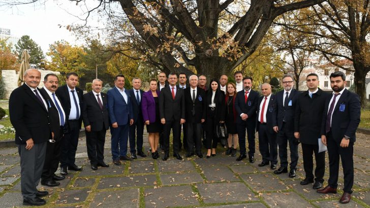 Karabağlar’dan Kılıçdaroğlu’na teşekkür ziyareti