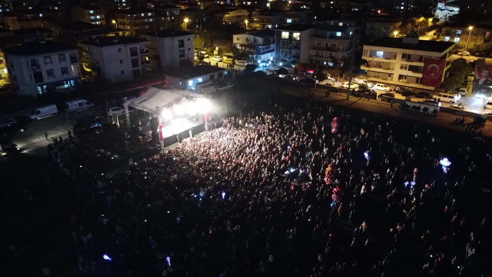 Menderes’te Mandalina Festivali’ne Büyük İlgi