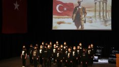 Cumhuriyetimizin banisi Atatürk, Bergama’da minnet ve rahmetle anıldı