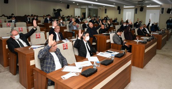 Karabağlar’da katı atık bedellerine zam yok