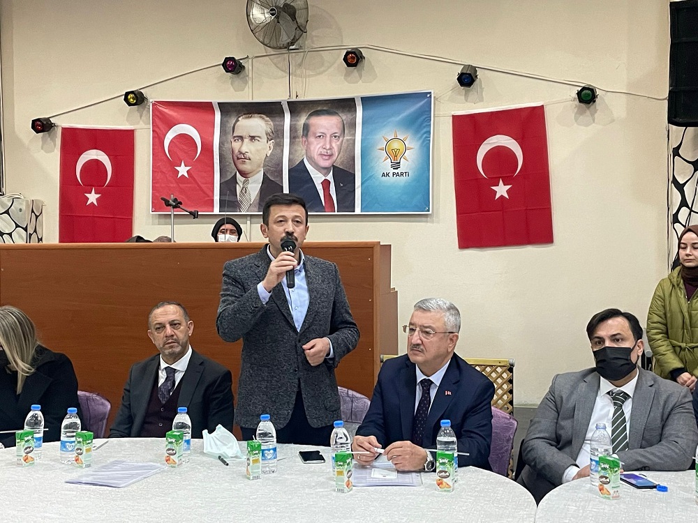 Sarnıçlılara müjdeyi AK Parti Genel Başkan Yardımcısı ve Milletvekilleri verdi