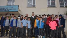 Menderes Belediyesi’nden okullara tam destek
