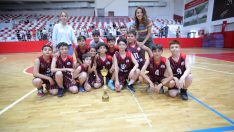 Bayraklı’da okullar arası basketbol turnuvası
