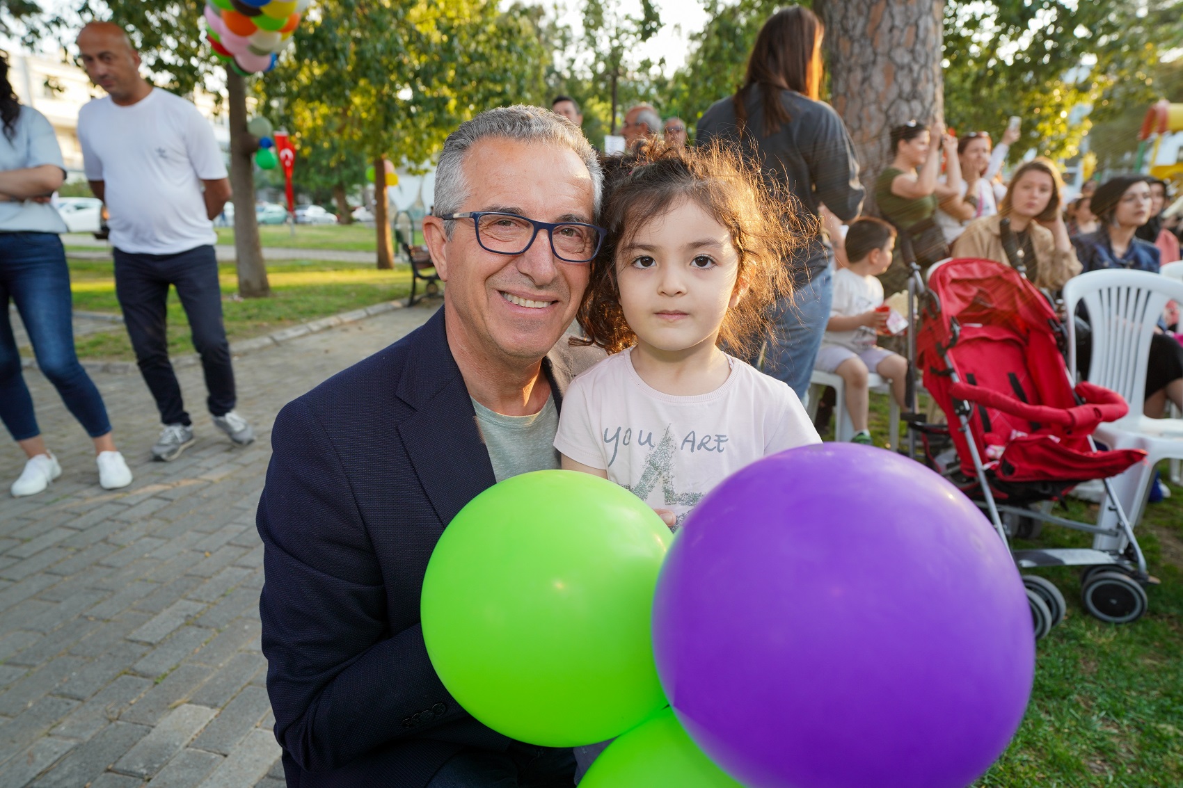 Gaziemir Park Şenlikleri’yle çocuklar doyasıya eğlendi