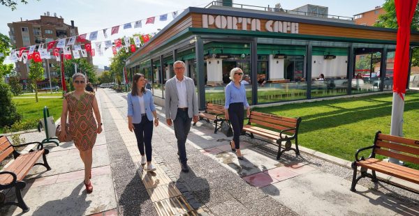 Gaziemir’de kamusal alanlar çoğalıyor Porta Gaziemir 2 hizmette