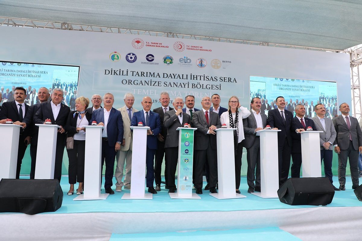 AK Parti İzmir İl Başkanı Kerem Ali Sürekli;  “Sandıktan sandığa değil, sahadan sahaya …”