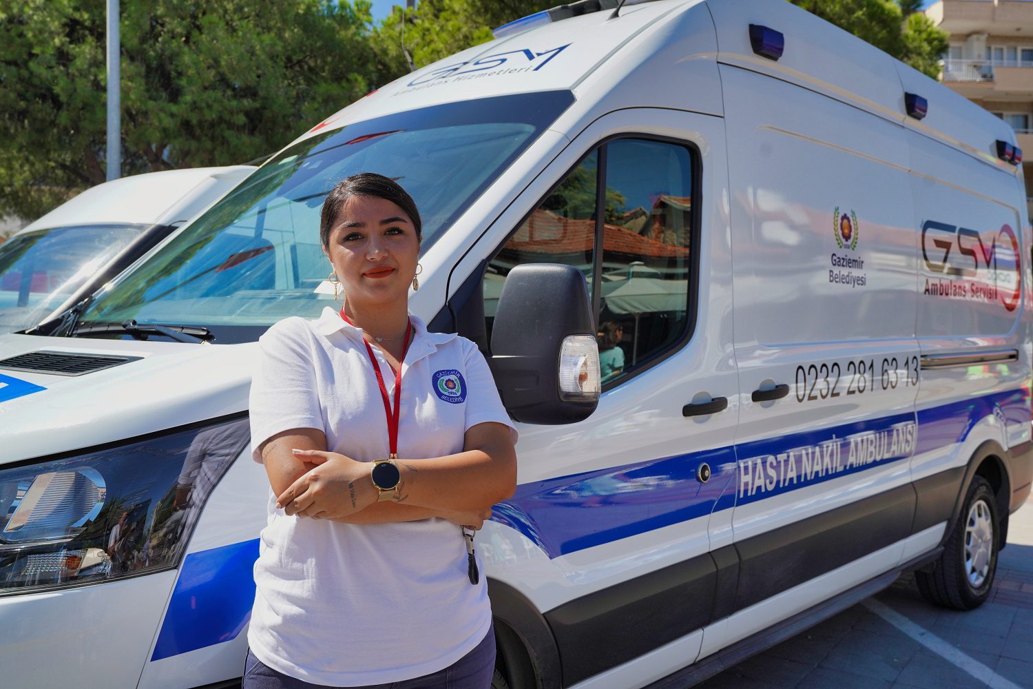 Gaziemir'in kadın şoförü ayda 200 hastayı taşıyor!
