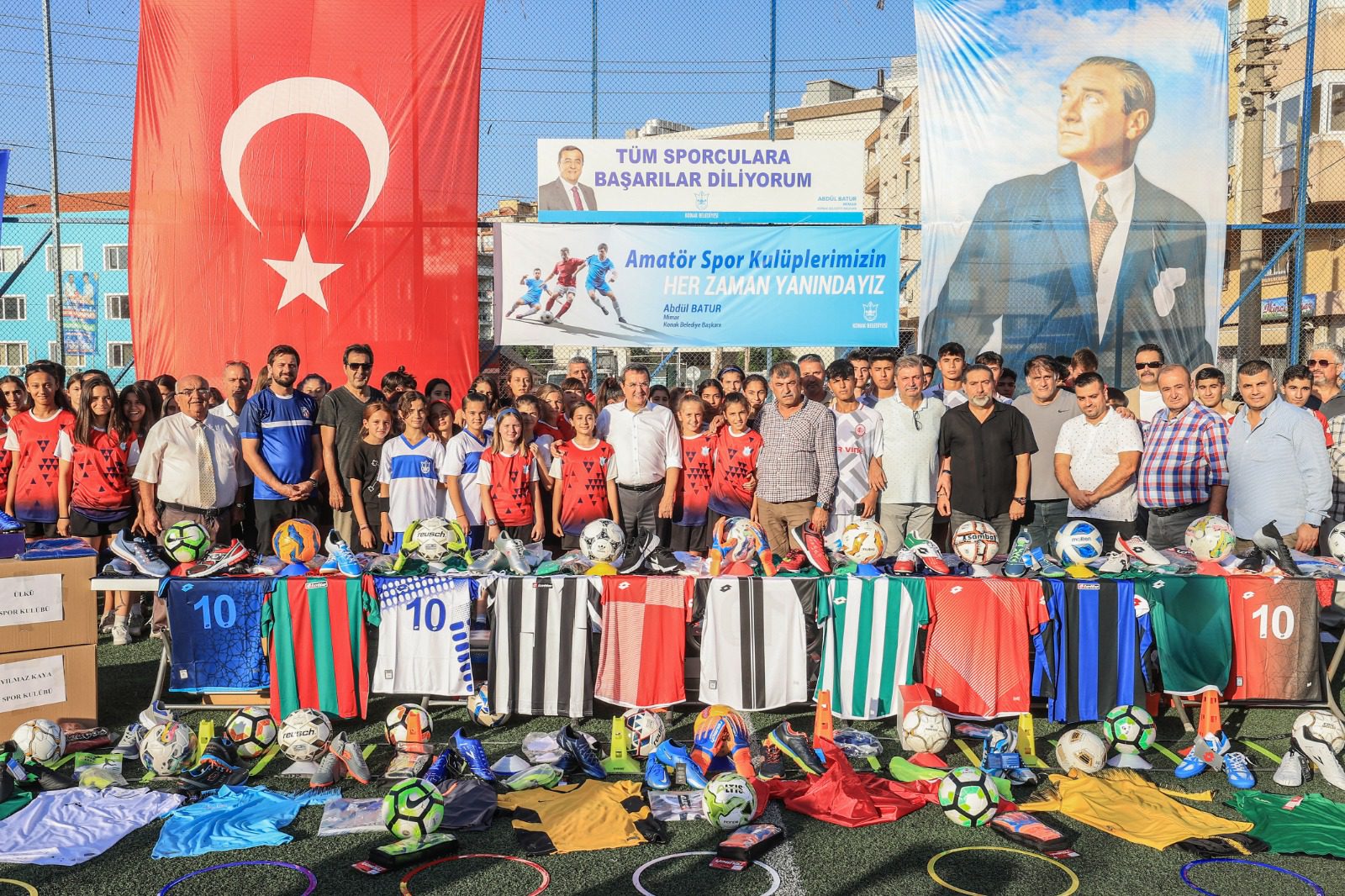 Başkan Batur'dan amatör sporculara tam destek: 'Yanındayız'