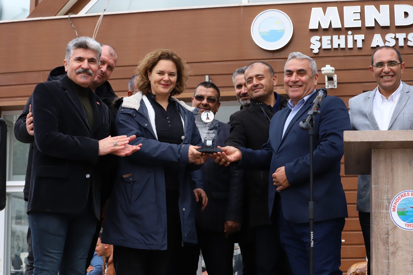 İzmir Büyükşehir Belediyesi’ne çifte ödül