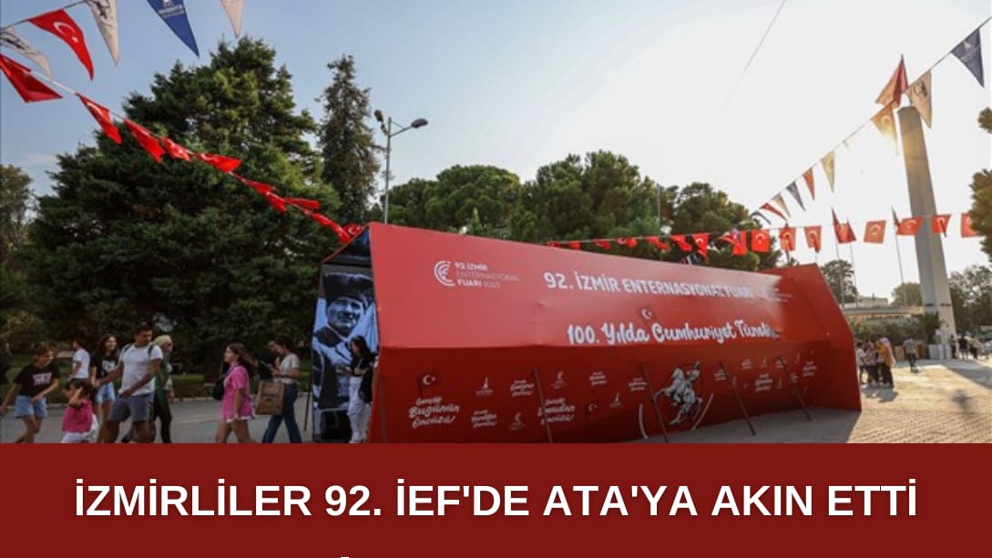 İzmirliler 92. İEF’de Ata’ya akın etti