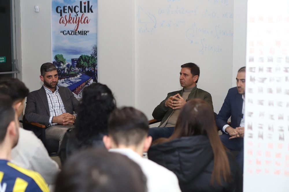 Gaziemir Belediye Başkan adayı Doğan gençlerle buluştu