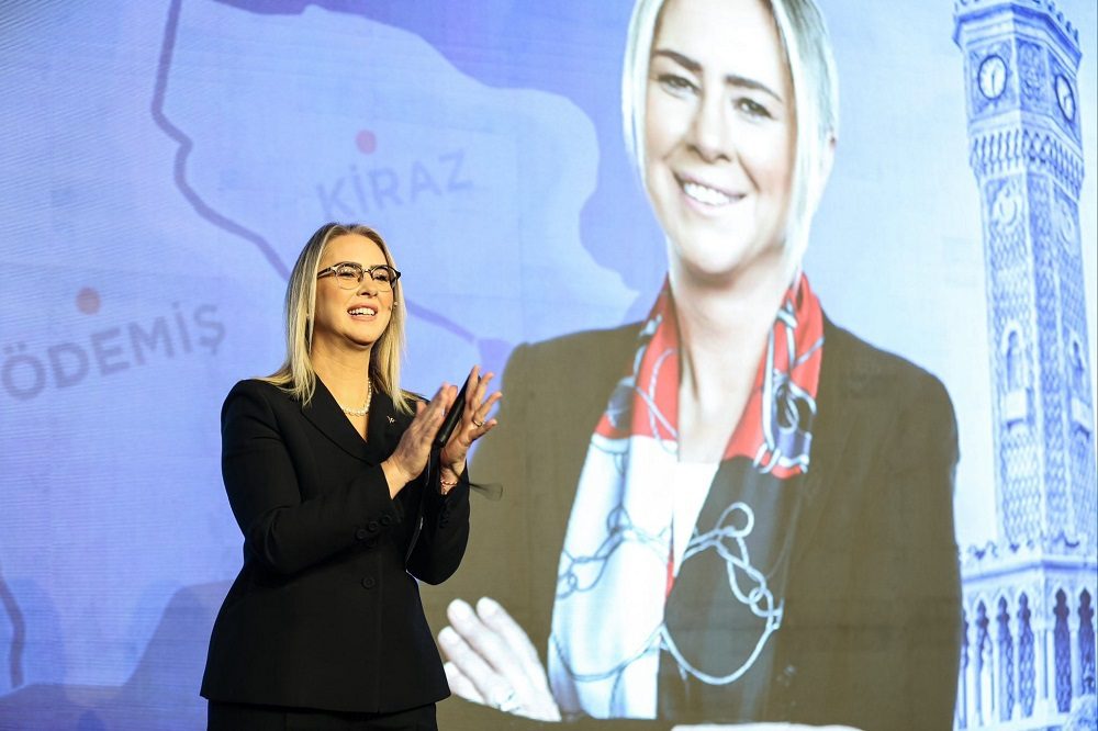 AK Parti Konak Adayı Çankırı: “Kadınlar ortak aklın simgesidir”