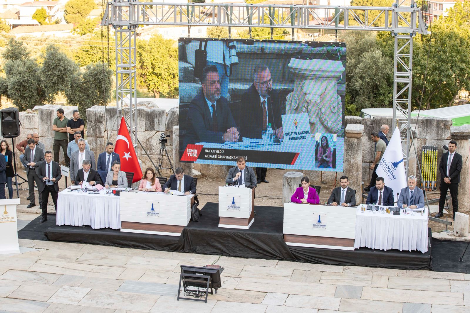 Başkan Tugay’dan ücretsiz aktarmayı reddeden UKOME kararına tepki