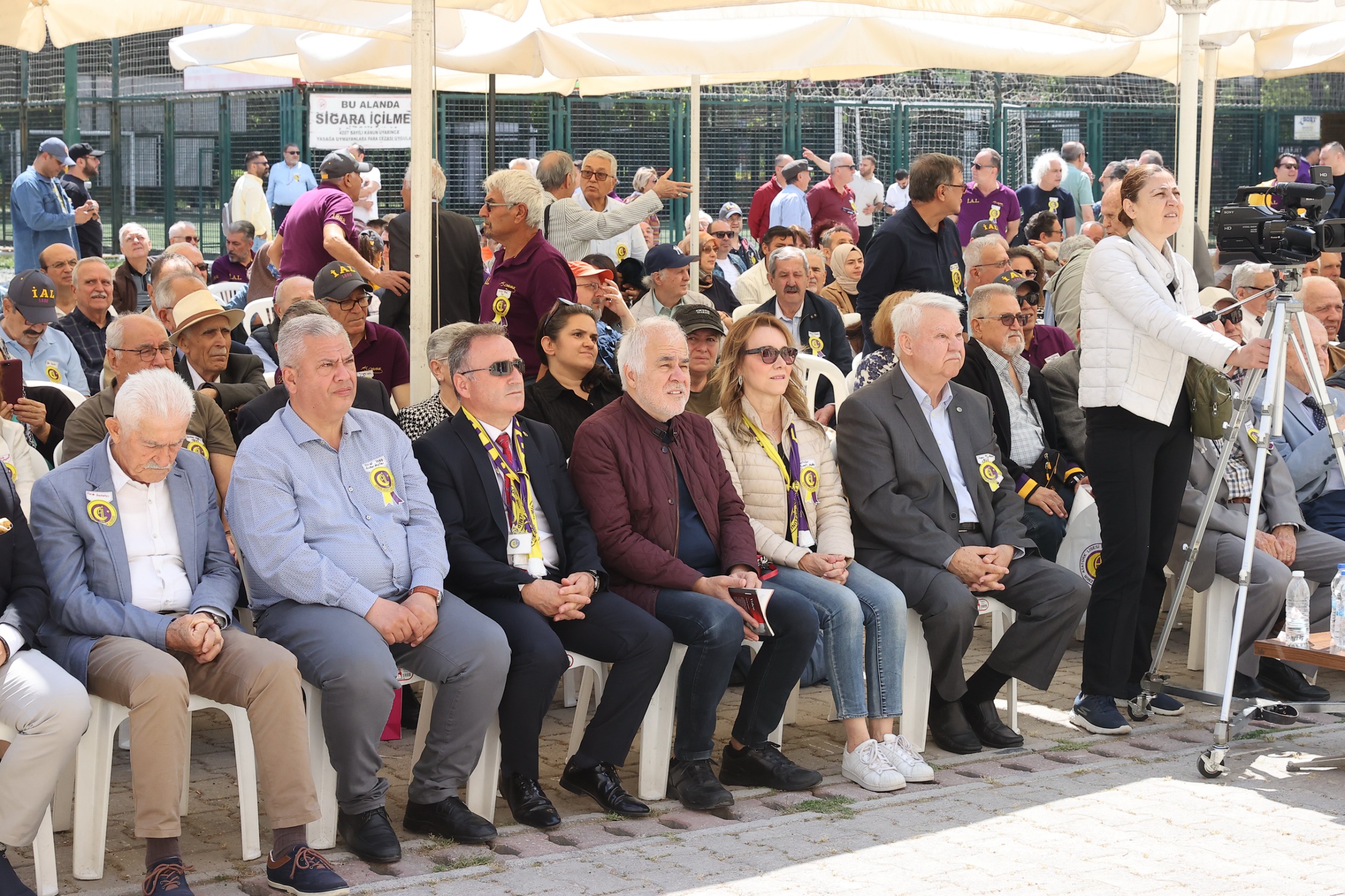 Başkan Mutlu, İzmir Atatürk Lisesi’nin Pilav Günü’ne katıldı