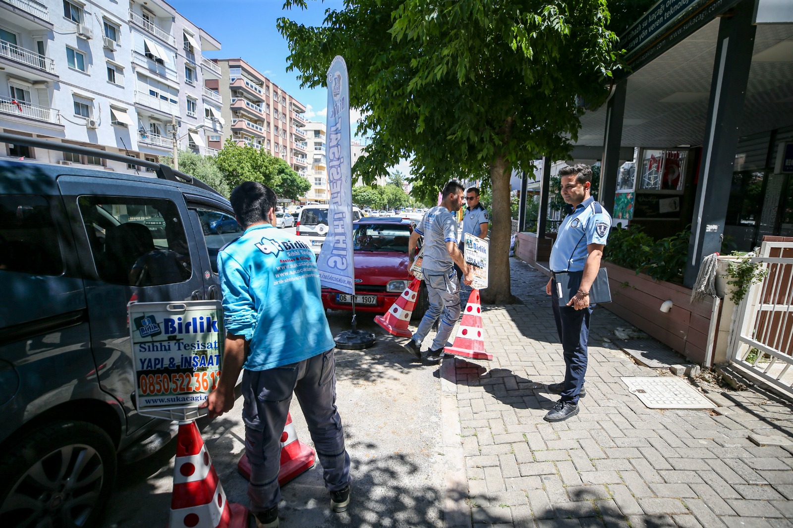 Karşıyaka’da 1 ayda 4 bin iş yerine denetim