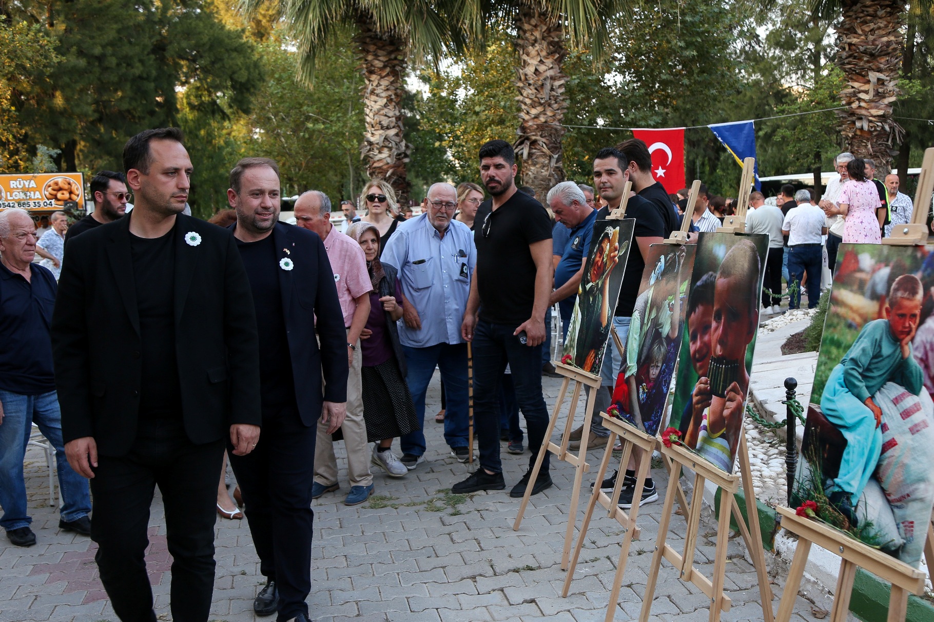 Bornova’da duygu dolu Srebrenica anması