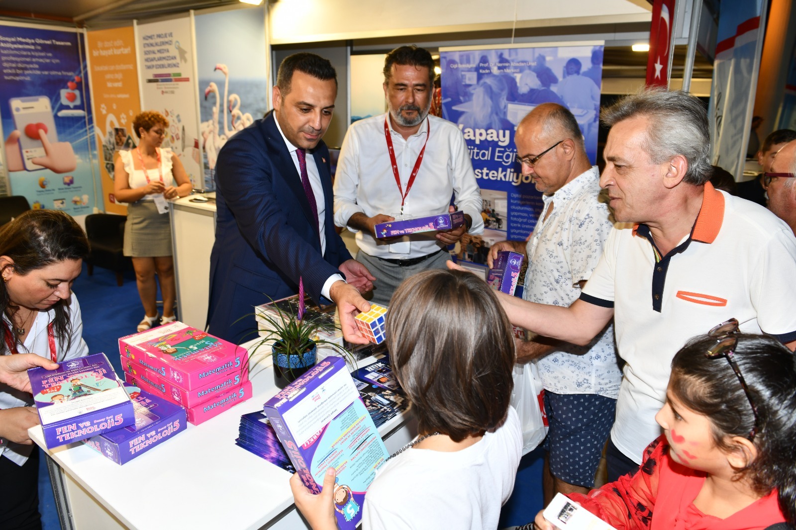 İzmir Fuar’ında Çiğli Standına yoğun ilgi