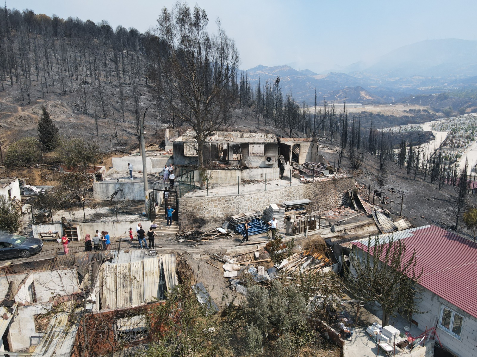 Bayraklı Belediyesinden yangın mağdurlarına destek