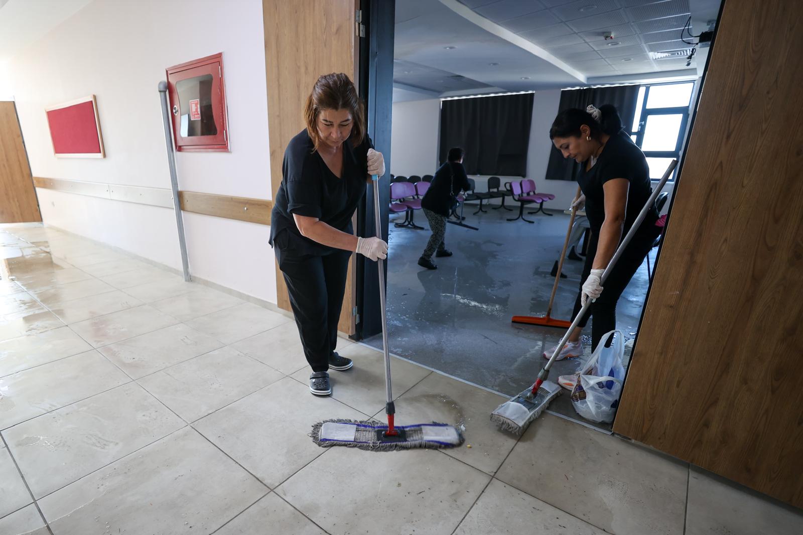  Buca Belediyesi, okullarda yaşanan temizlik sorununa el attı