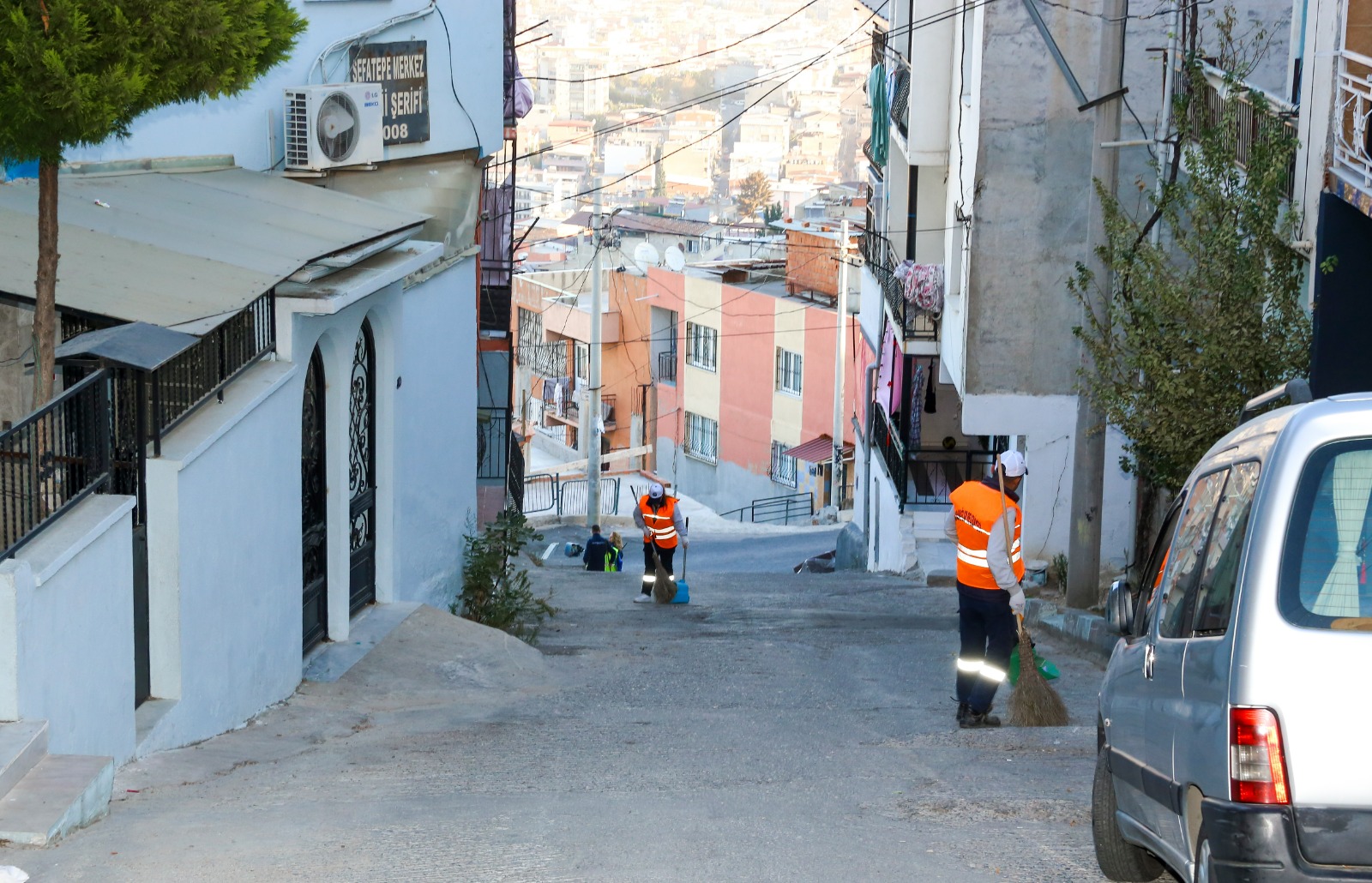 Karabağlar’da Temizlik Seferberliği Başladı