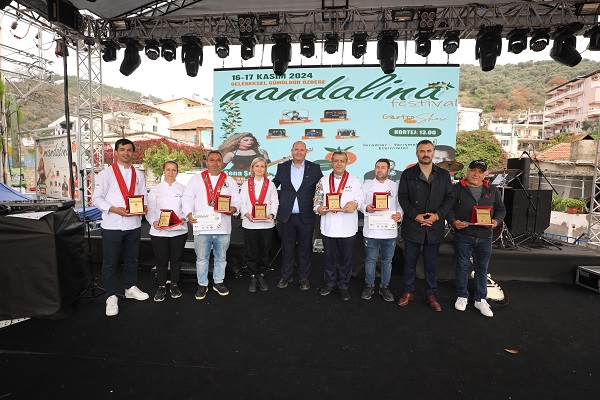 Mandalinanın Kalbinde Coşkulu Festival