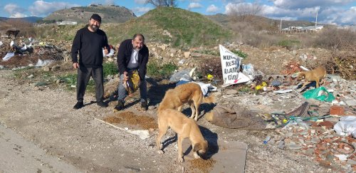 Gazetecilerden Başkan Çelik'e: Hiç mi vicdanın yok!