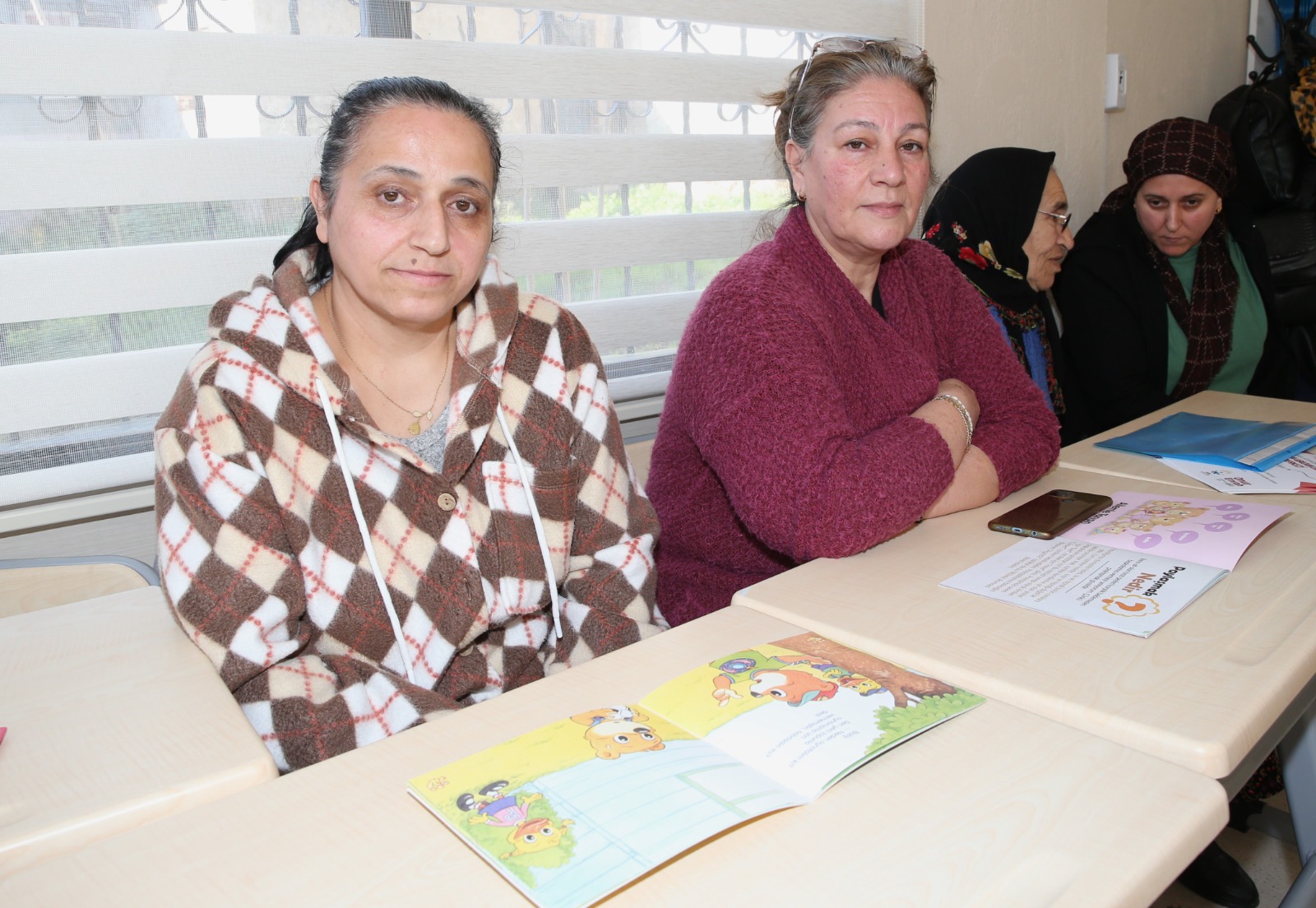 Çiğli Belediyesi'nden Kadınlara Eğitim Desteği: Okuma Yazma Kursu